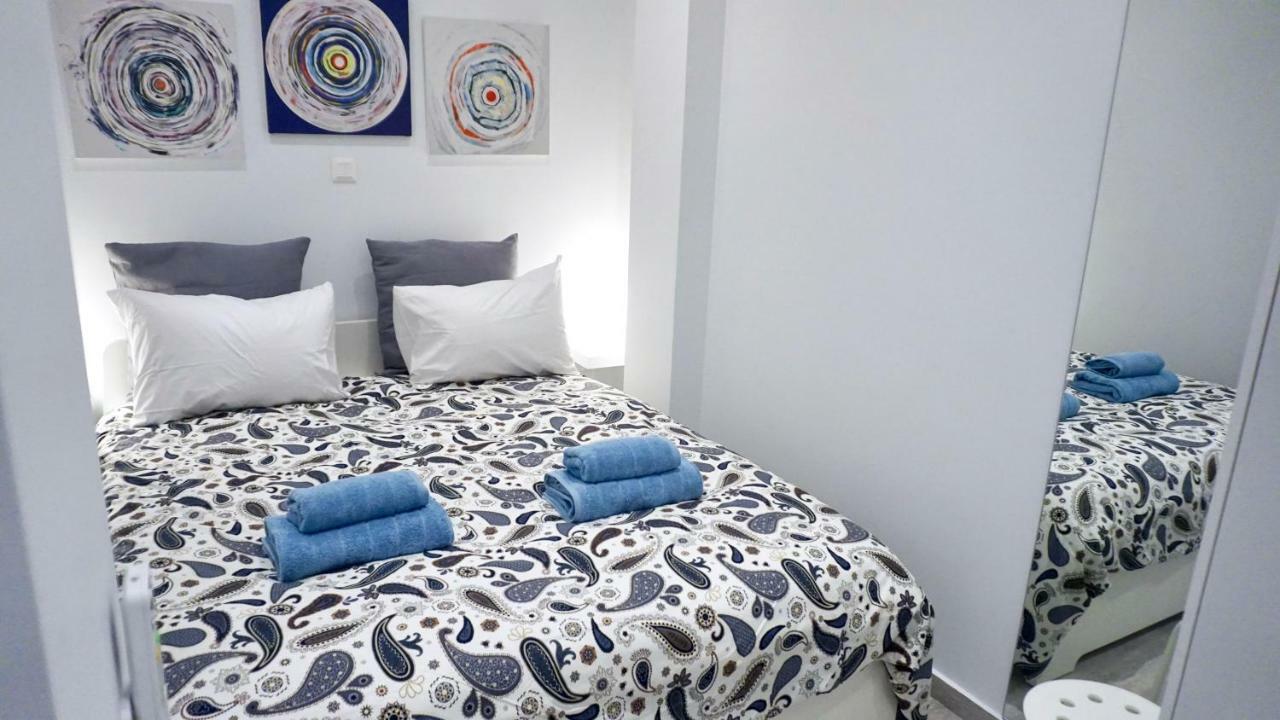 Modern & Central Apt In Ateny Zewnętrze zdjęcie