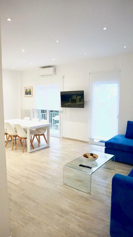 Modern & Central Apt In Ateny Zewnętrze zdjęcie