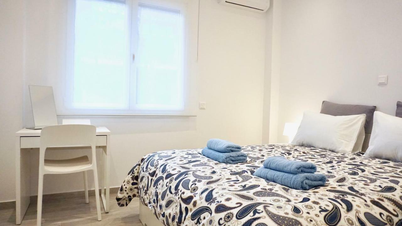 Modern & Central Apt In Ateny Zewnętrze zdjęcie